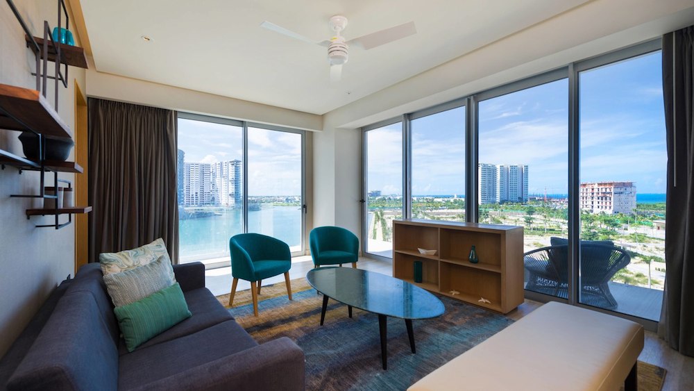 Renaissance Cancun Resort & Marina suite, Marriott Hotels