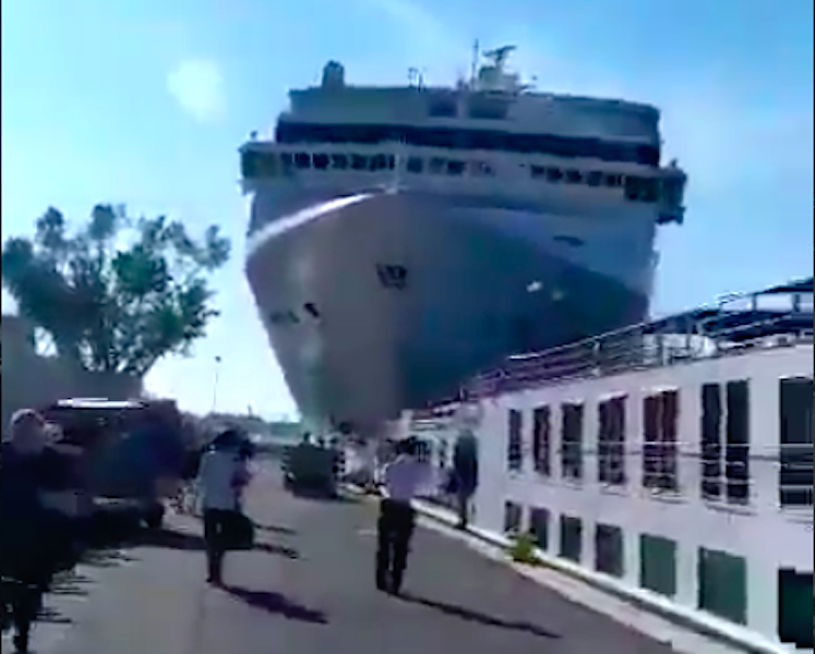 Venice cruise accident