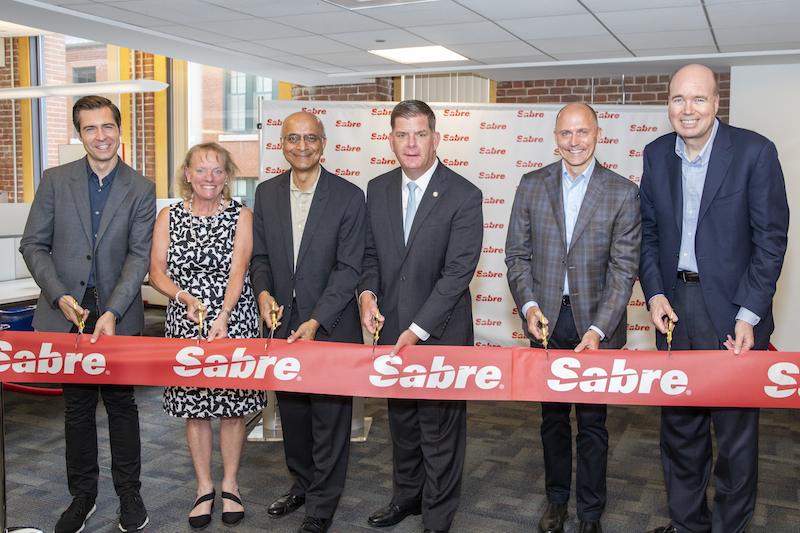 The ribbon-cutting ceremony of Sabre's Boston Innovation Lab.