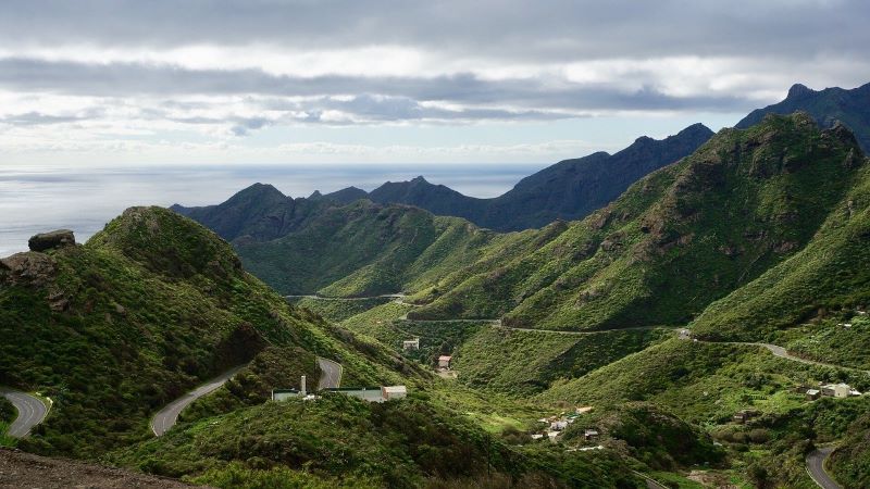 Canary Islands "warmest welcome of all"