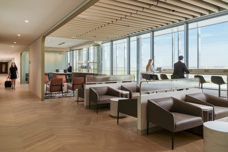 The new Star Alliance lounge at Paris Charles de Gaulle airport